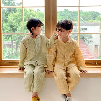 Летняя новинка 2023 года, легкая роскошная модная Детская домашняя одежда, Корейская детская одежда, удобная и повседневная пижама, комплект из двух предметов